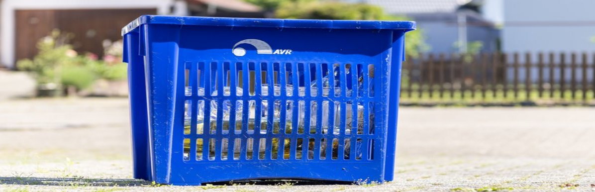 Gefüllte Glasbox der AVR