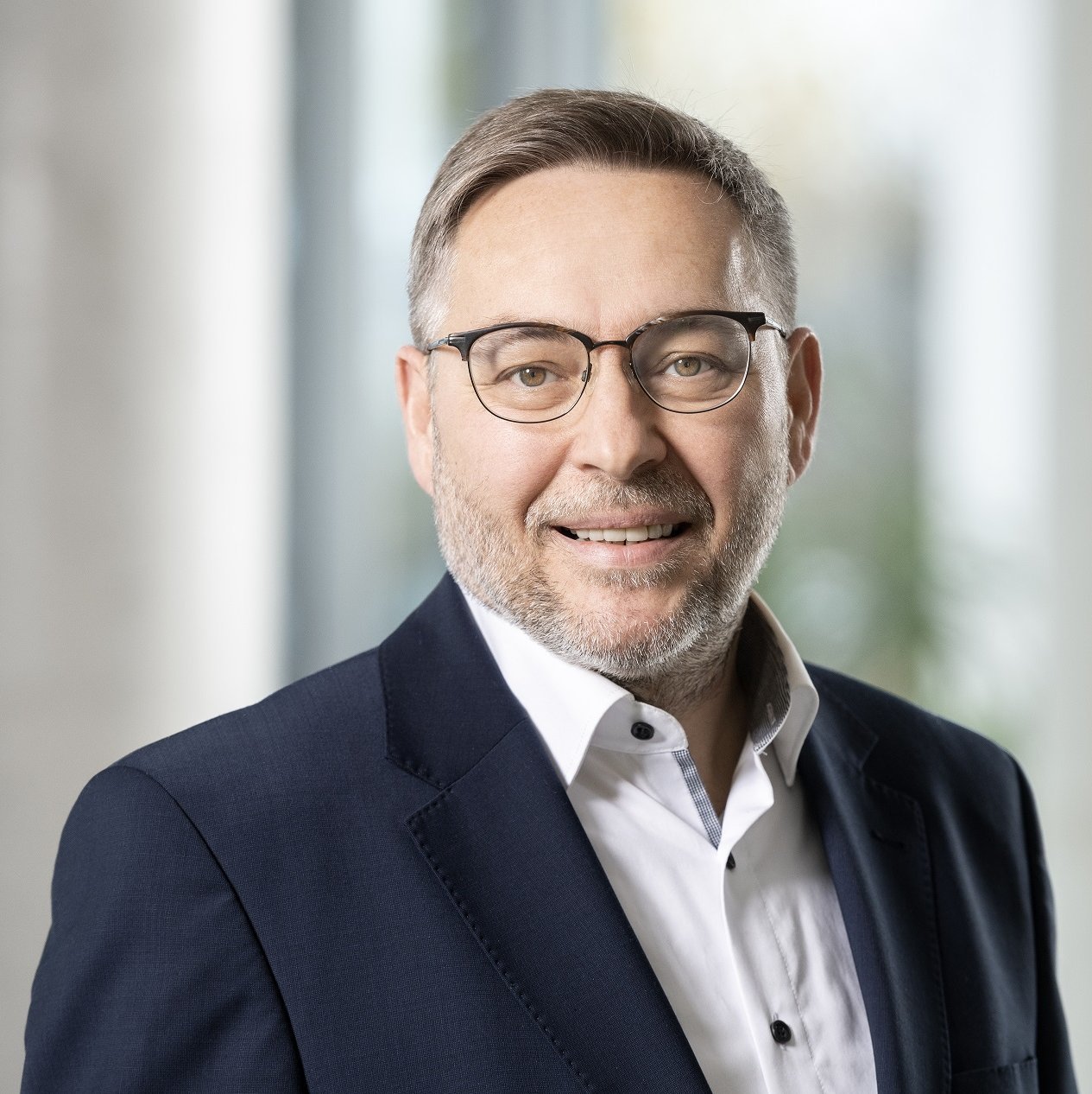 Portrait von Klaus Karrer